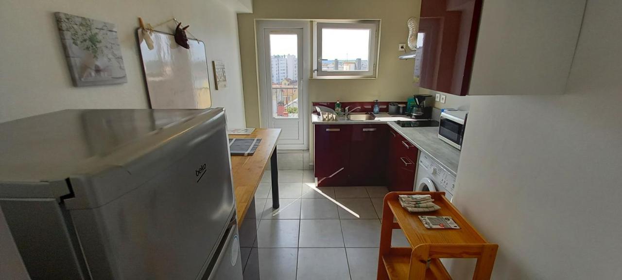 La Dolce Vita -T2 52M2- Dernier Etage- Terrasse-Parking-Wifi Fibre Apartman Tarbes Kültér fotó