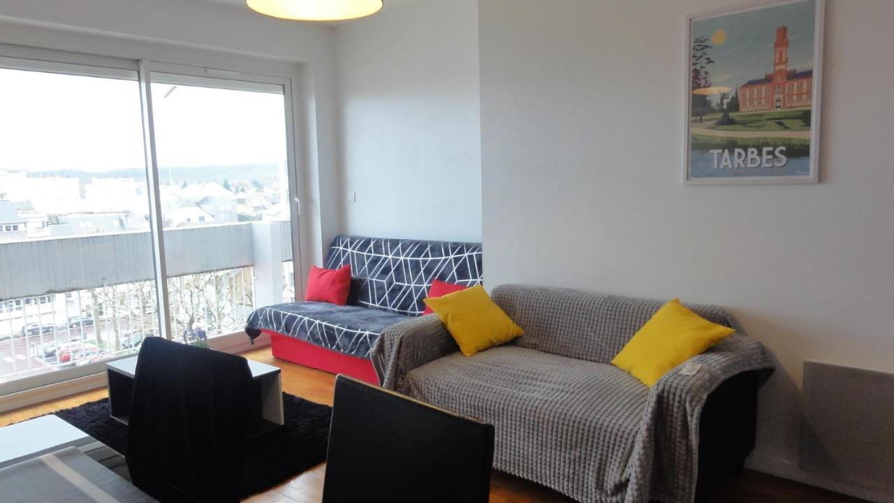 La Dolce Vita -T2 52M2- Dernier Etage- Terrasse-Parking-Wifi Fibre Apartman Tarbes Kültér fotó